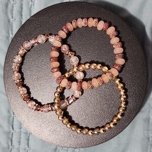 Beaded Beaded Bracelet Set in Gold, Bronze and Pink